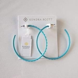 KENDRA SCOTT HOOP EARRINGS